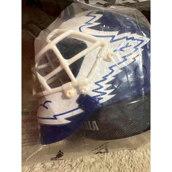 McDonalds Toy Vesa Toskala Toronto Maple Leafs Mini Goalie Mask 2009 NHL Hockey - Picture 2 of 5